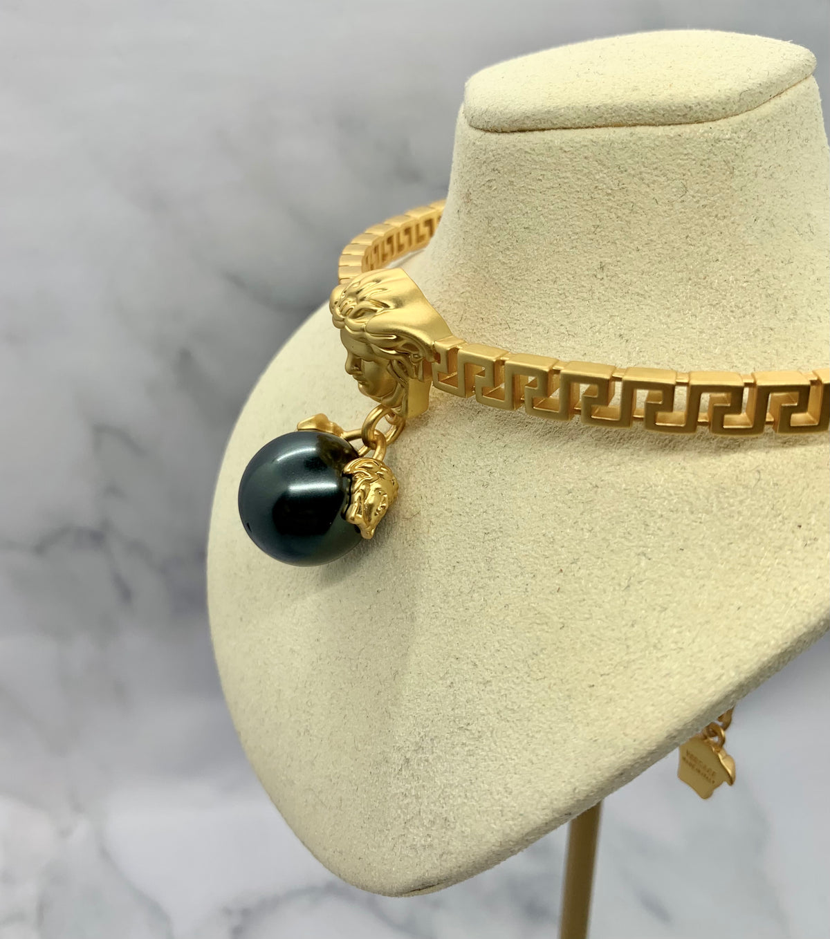 VERSACE Dark Pearl Choker Necklace - Pre owned