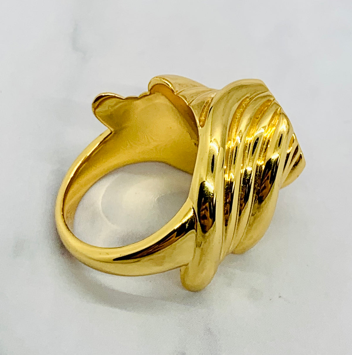 LOEWE Twisted Monogram Ring Size 7 M - Pre owned