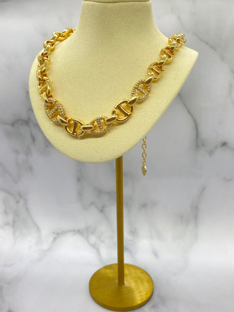 CHRISTIAN DIOR CD Gold Tone Rhinestone Chain Necklace - Pre owned