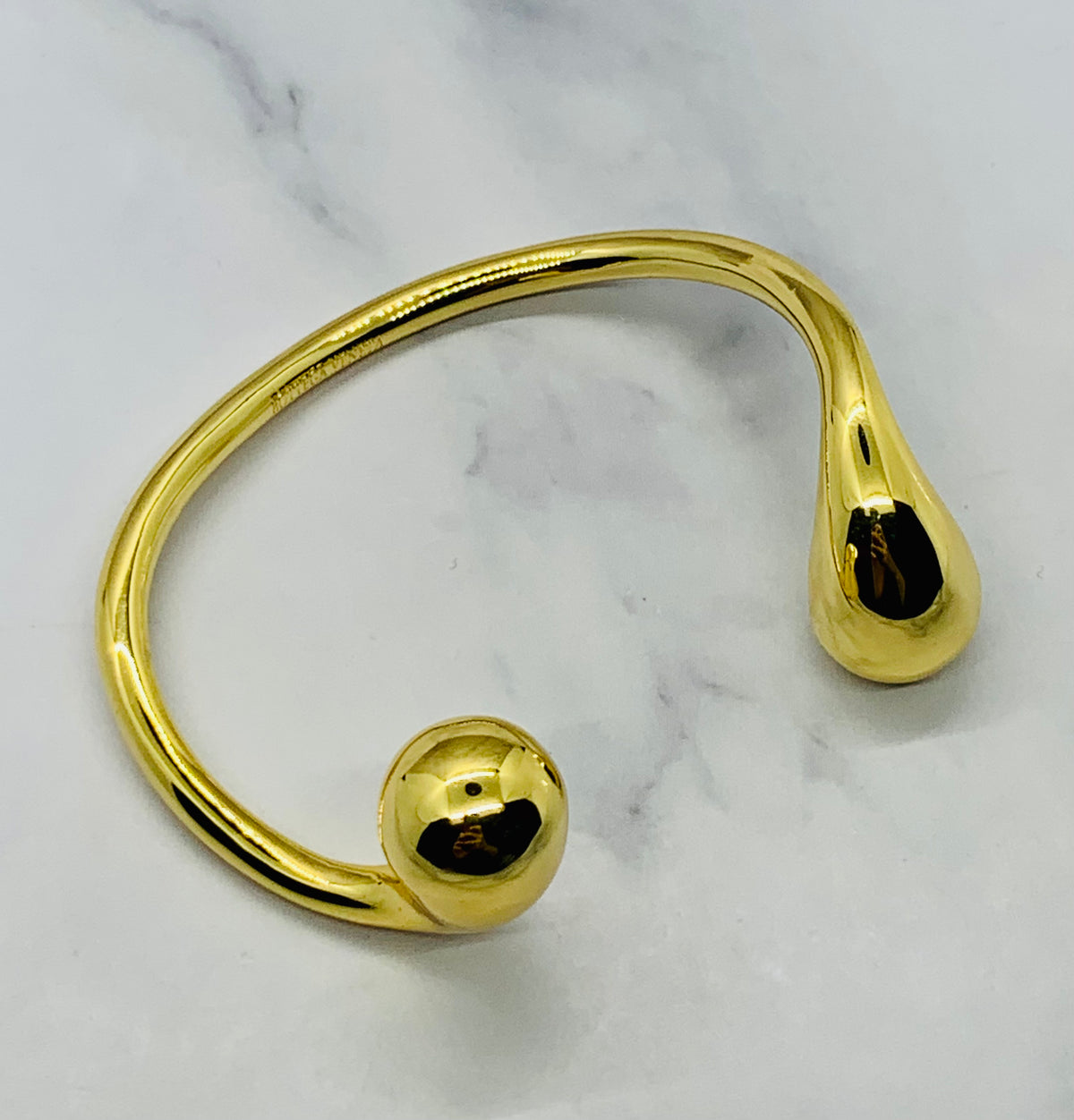 BOTTEGA VENETA Liquid Cuff Bracelet - Pre owned