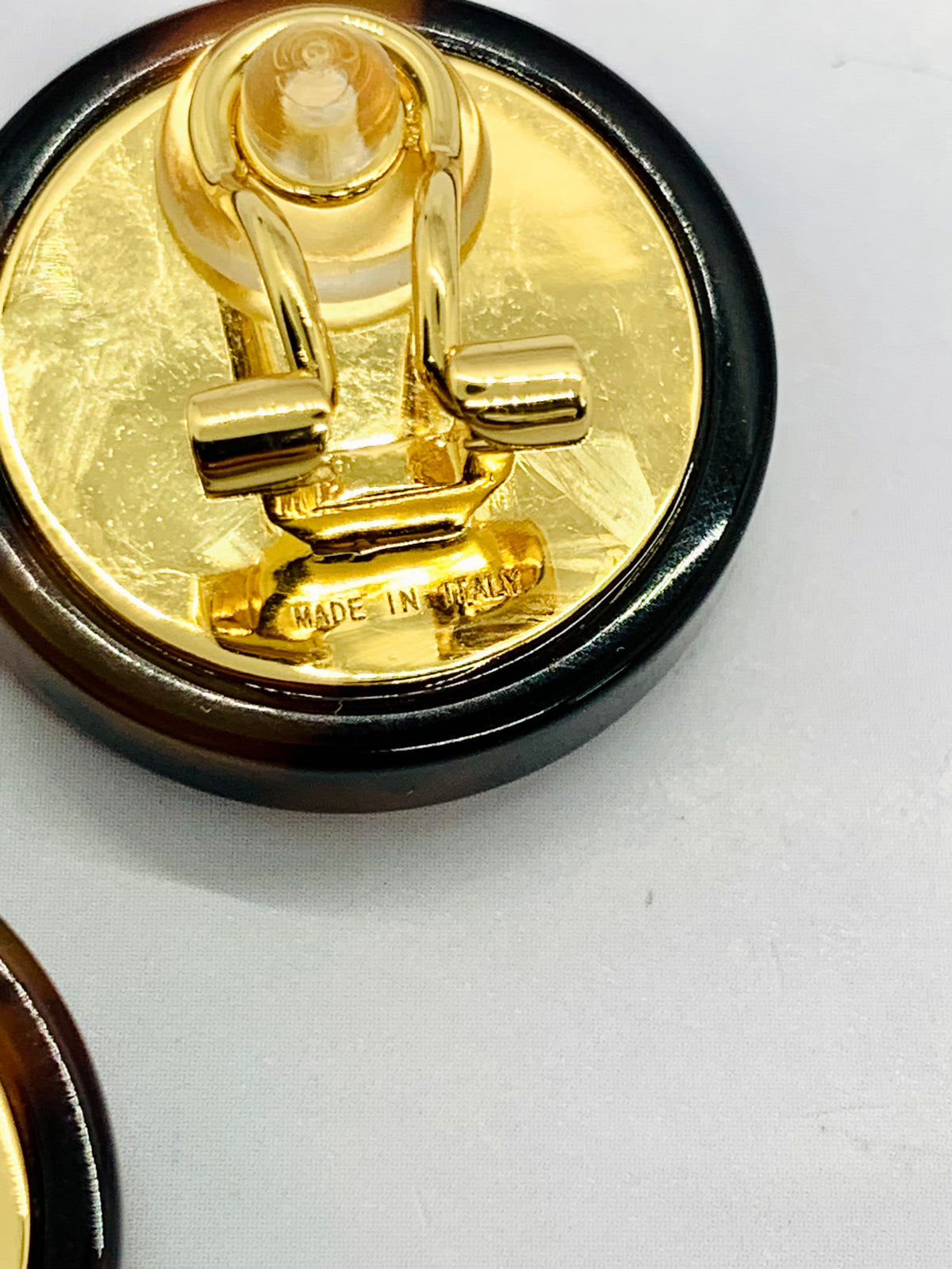 MIU MIU Tortoise Clip On Earrings - Pre owned