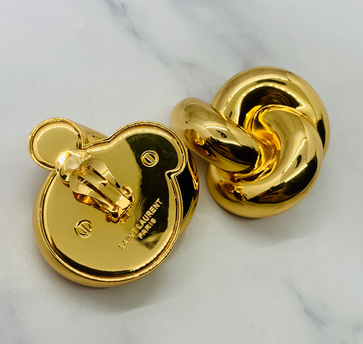 YSL YVES SAINT LAURENT Knot Clip On Earrings - Pre owned