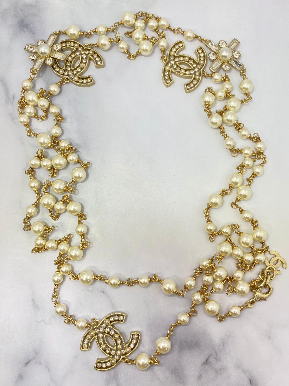 CHANEL CC Gold Tone Long Pearl Rhinestone Necklace - Pre owned