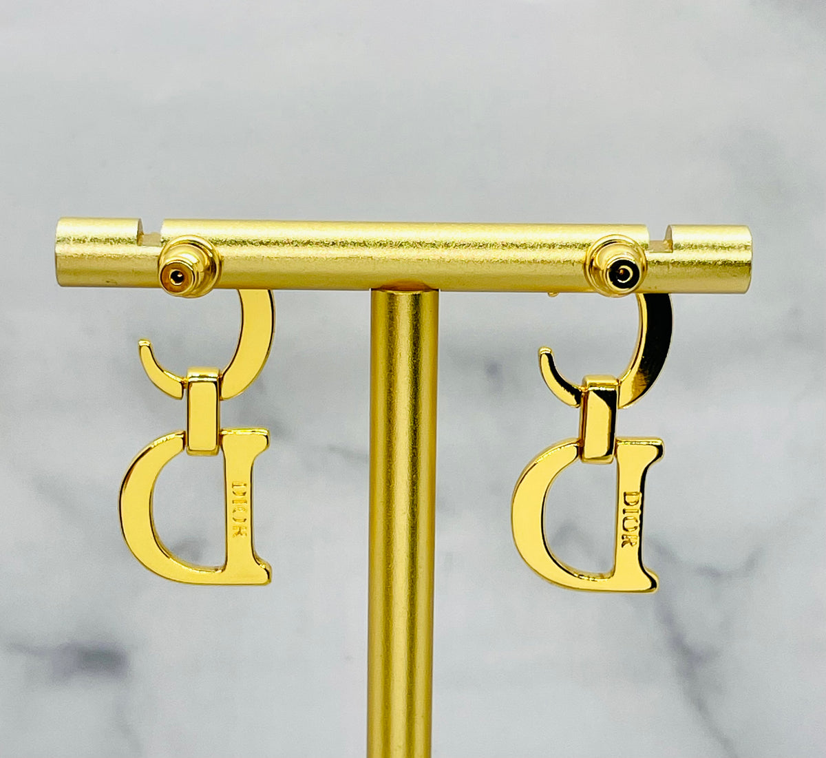 CHRISTIAN DIOR CD Gold Tone Pendant Earrings - Pre owned