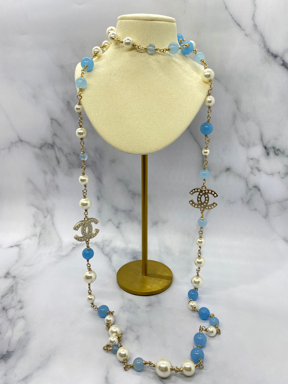 Auth CHANEL CC Blue & Pearl Long Necklace - Pre owned