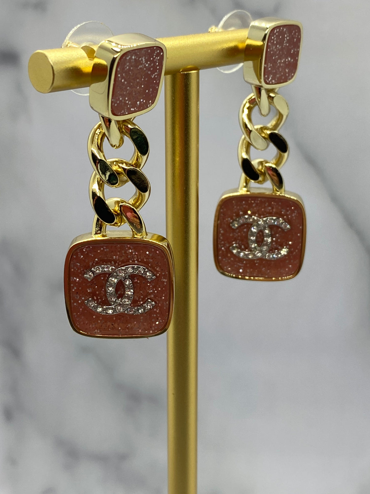 CHANEL CC Enamel Coral & Gold Chain Pendant Earrings - Pre owned