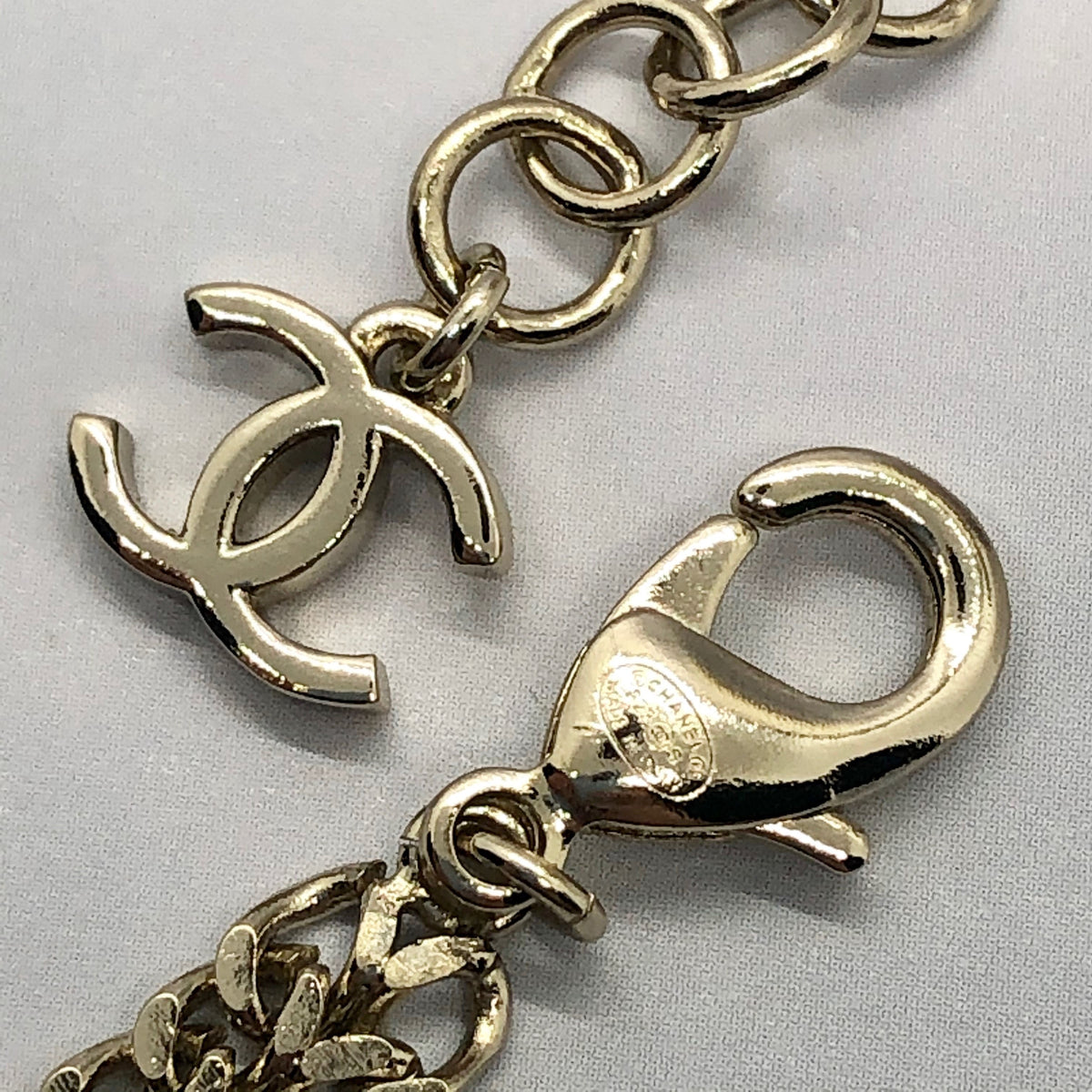 CHANEL CC Ornate Statement Necklace - Pre owned