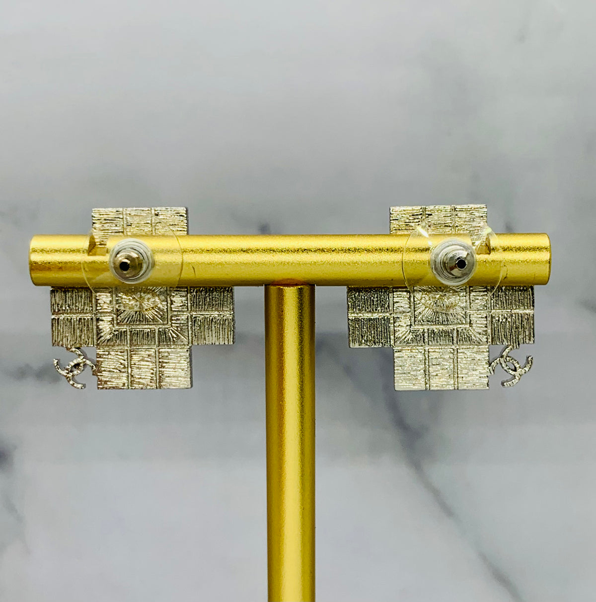 CHANEL CC Rhinestone Square Earrings - Pre owned