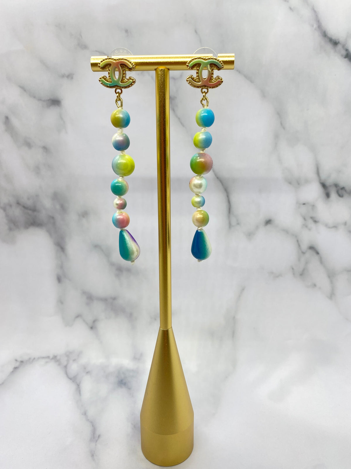 CHANEL CC Rainbow Pearl Pendant Earrings - USED
