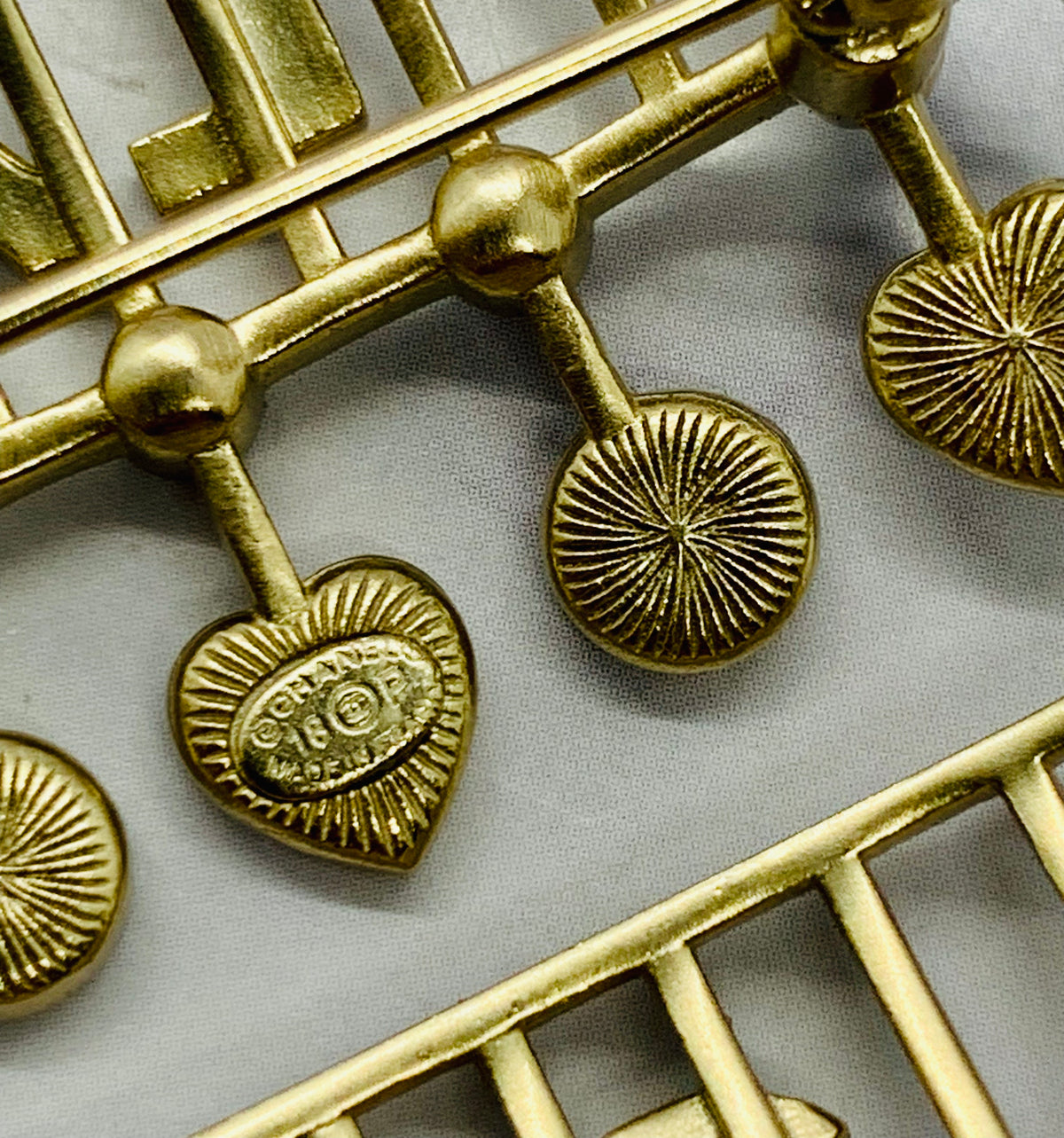 CHANEL CC La Pausa Brooch Pin - Damaged