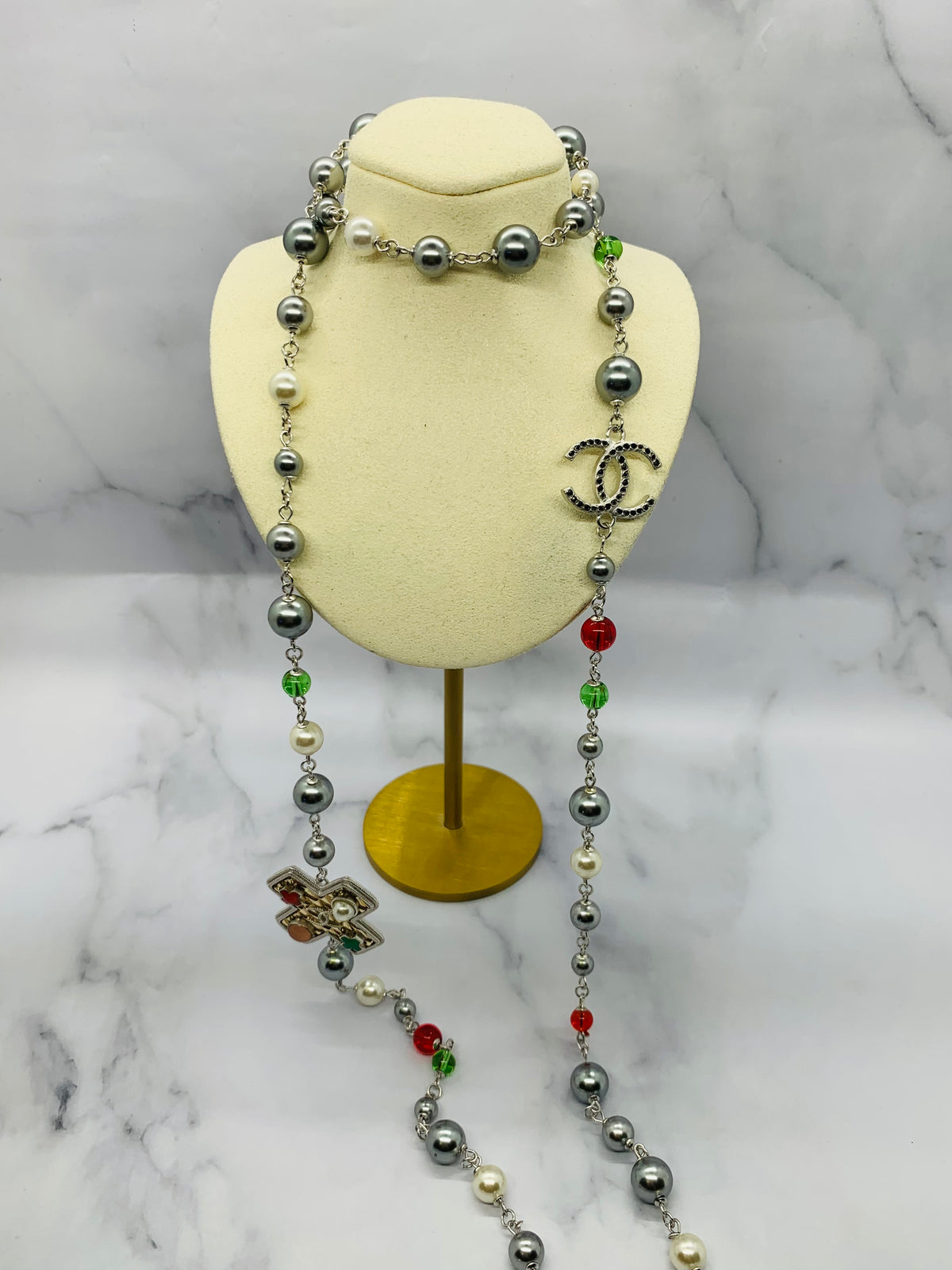 CHANEL CC 2018 Cross Multicolor Necklace - Pre owned