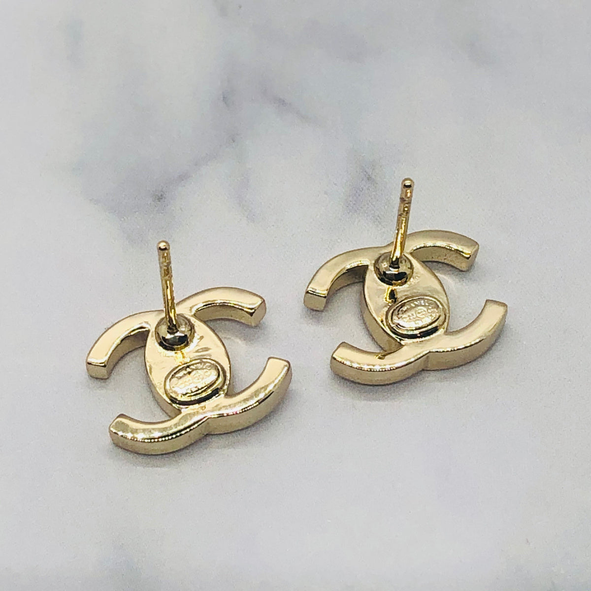 CHANEL CC Light Gold Tone Rhinestone Earrings - Pre owned