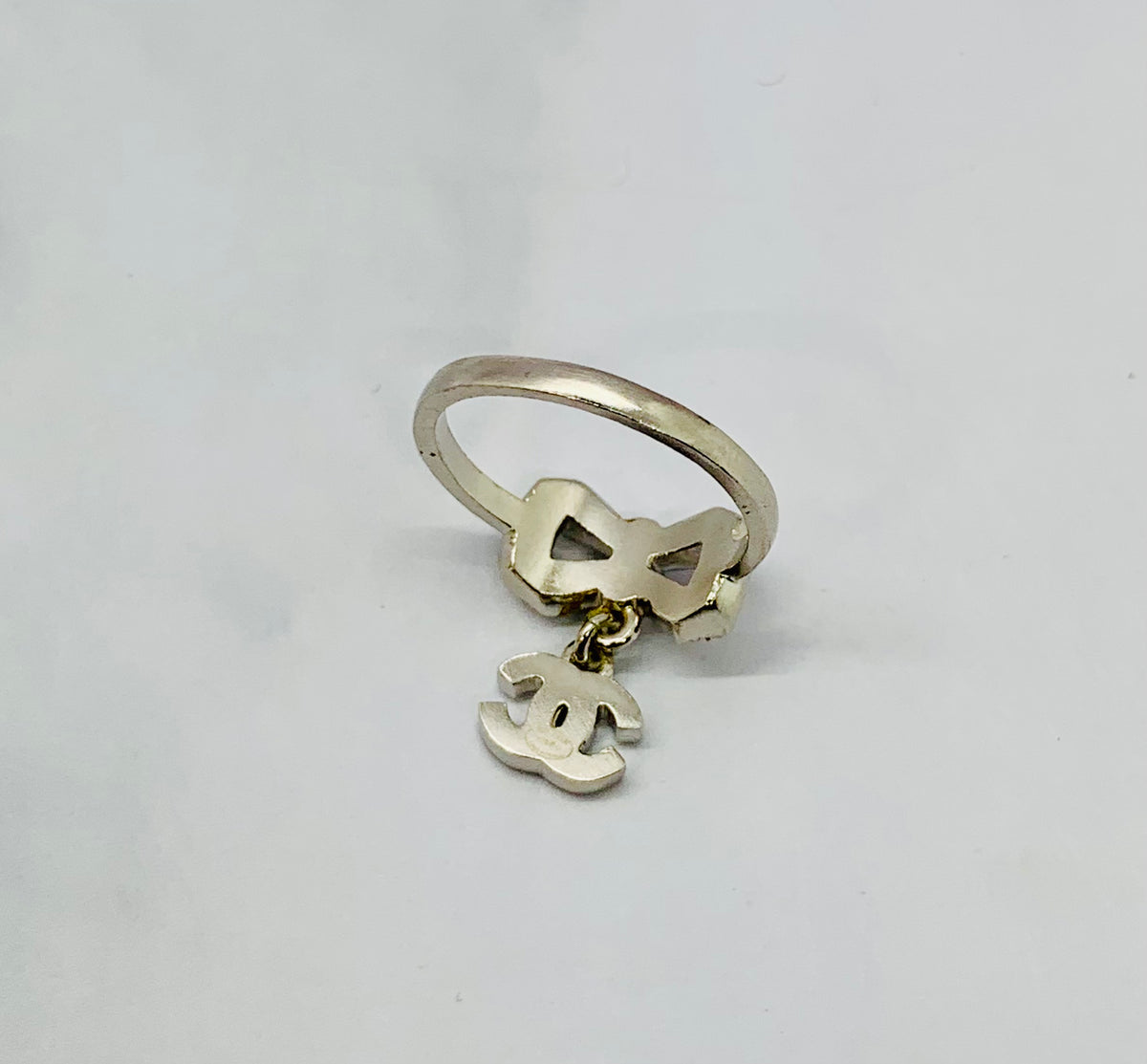 CHANEL CC Rhinestone Bow Ring Size 7 - USED
