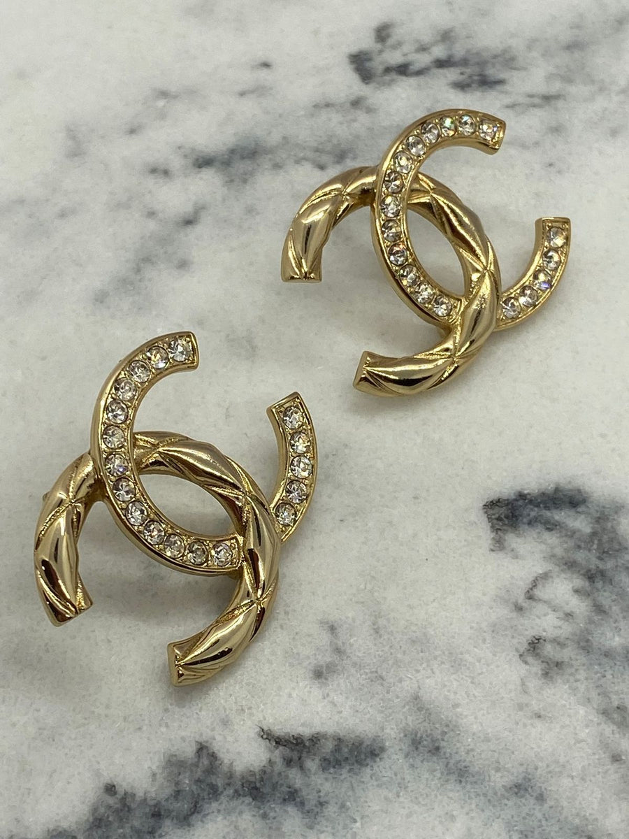CHANEL CC Gold Tone Rhinestone Small Earrings - Pre owned