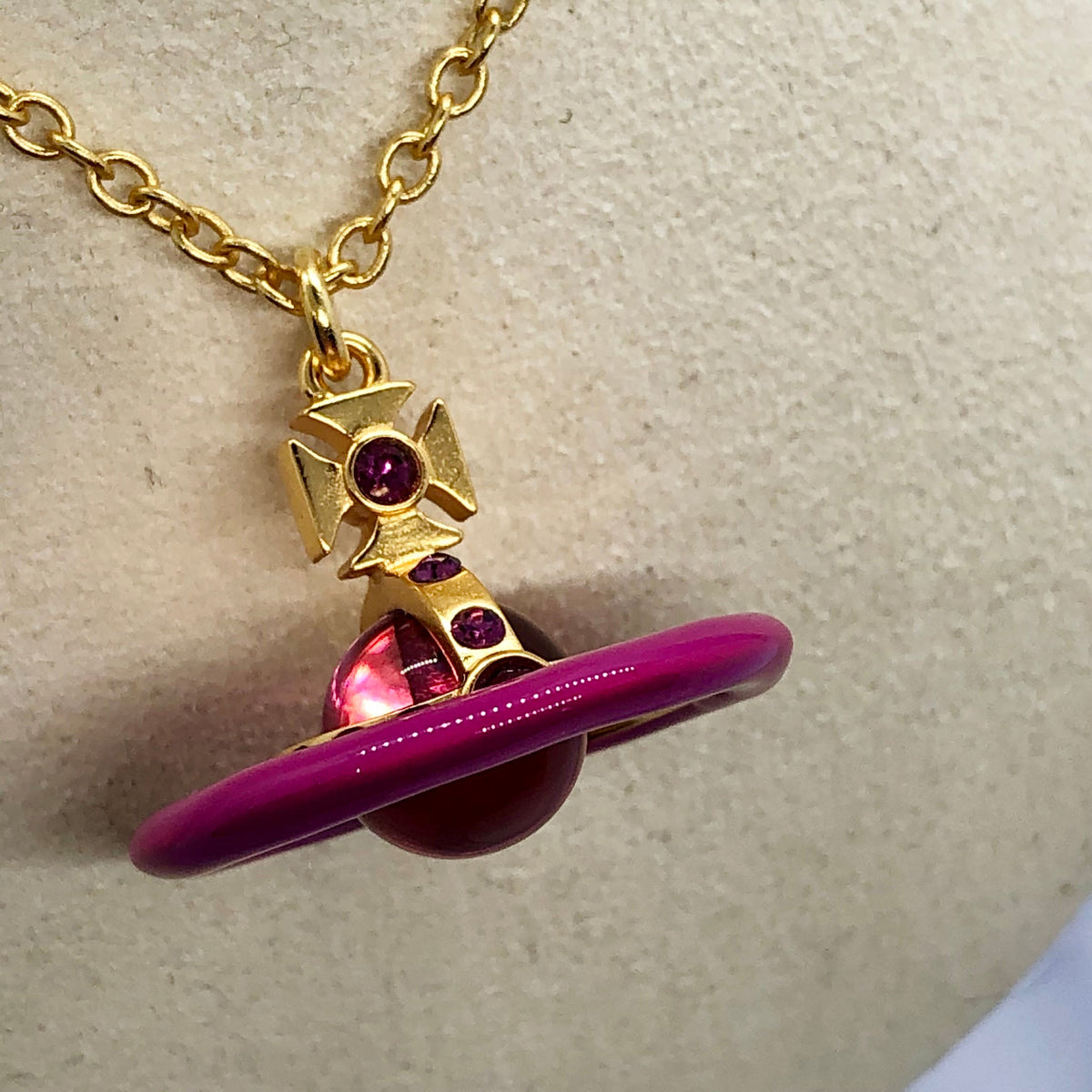 VIVIENNE WESTWOOD Pink Orb Necklace - Pre owned