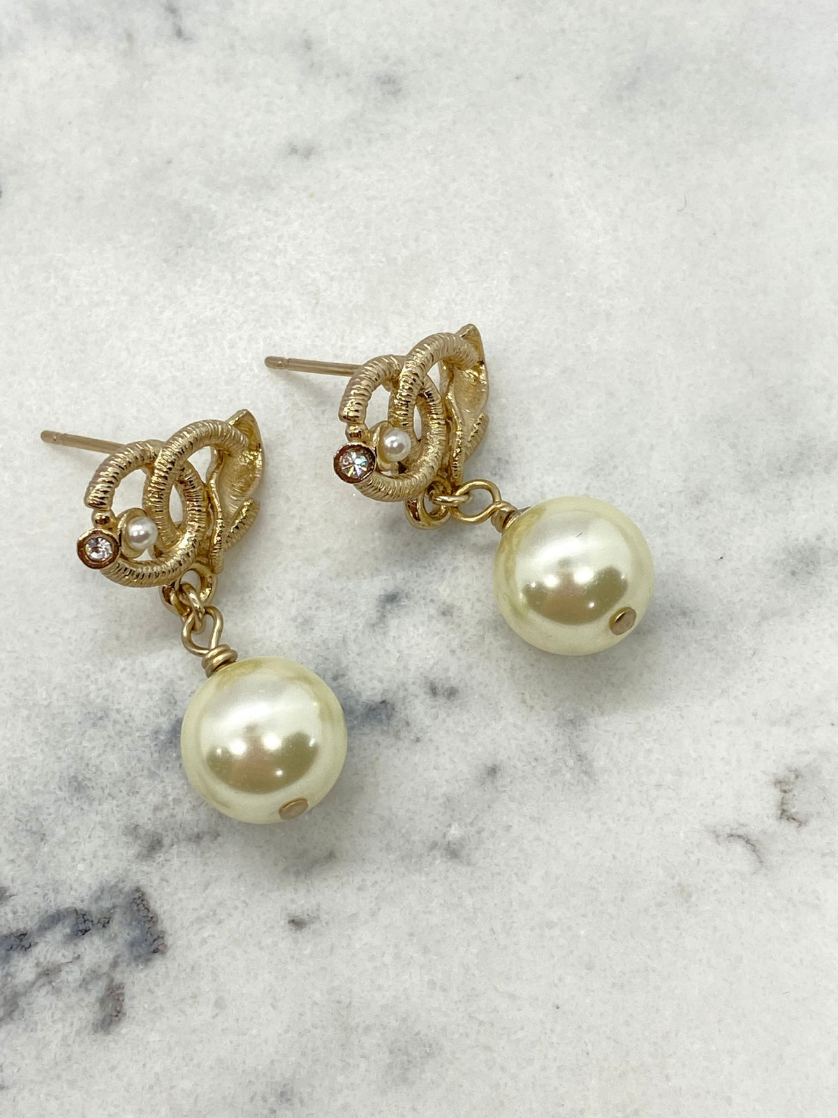 CHANEL CC Gold Tone Pearl Pendant Earrings - Pre owned