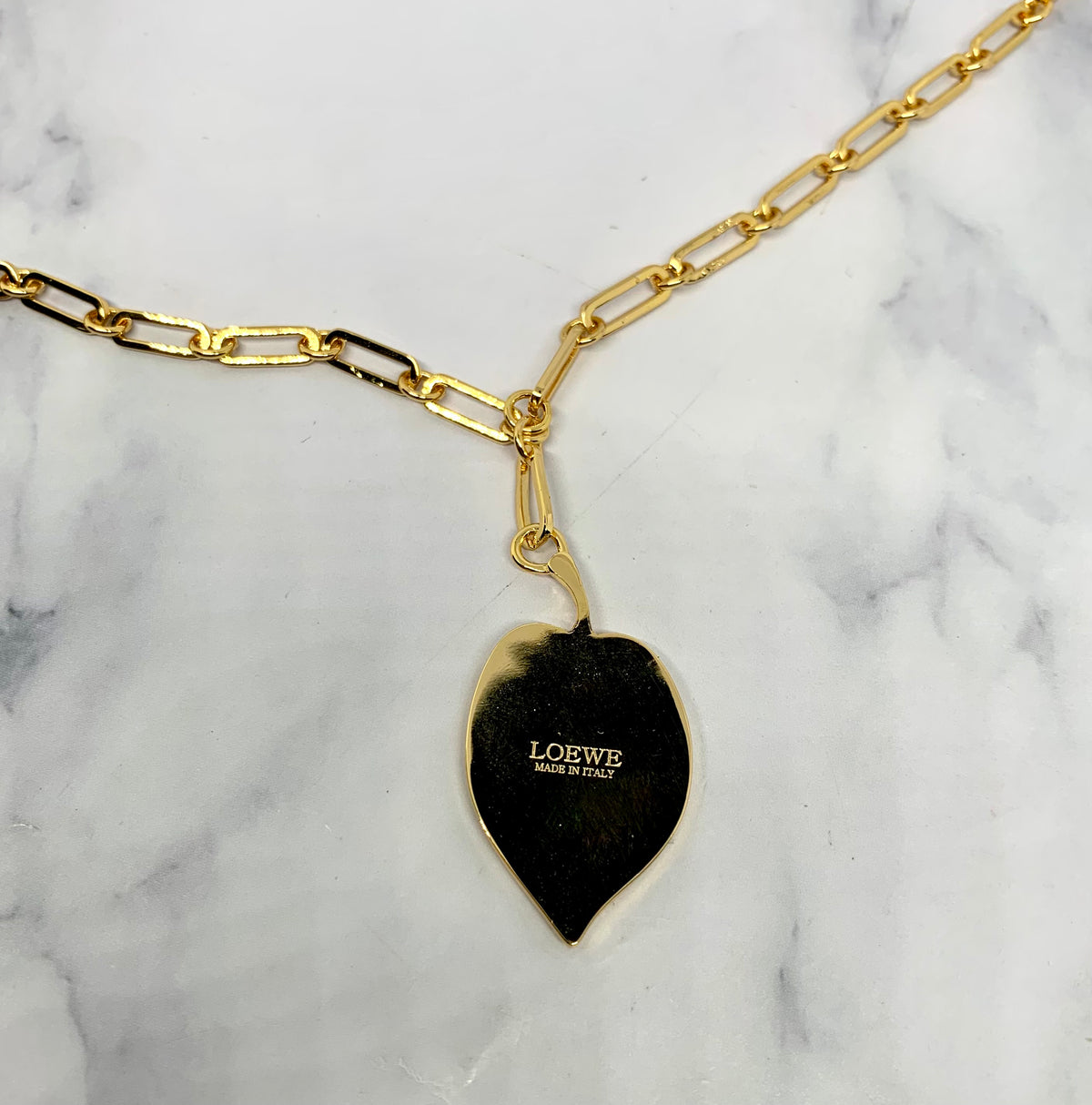 LOEWE Black Leaf Pendant Necklace - Pre owned