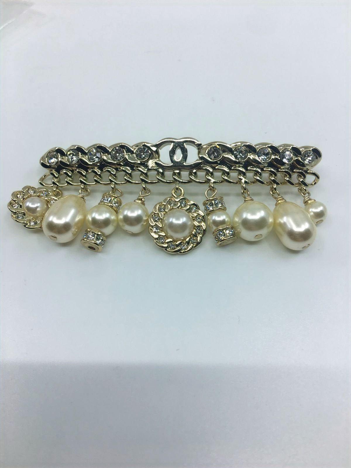 CHANEL CC Fringe Pearl Trim Brooch Pin - Pre owned