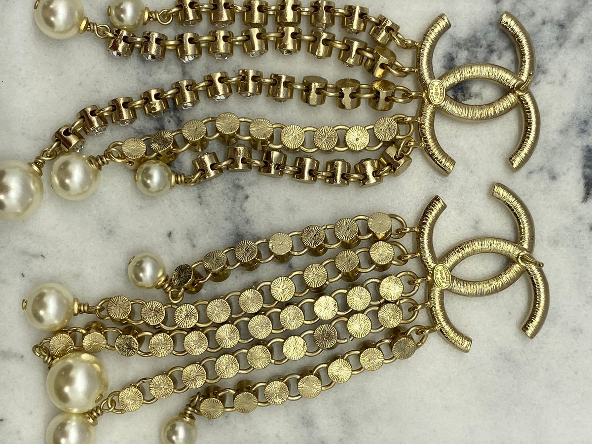 CHANEL CC Rhinestone & Pearl Pendant Earrings - Pre owned