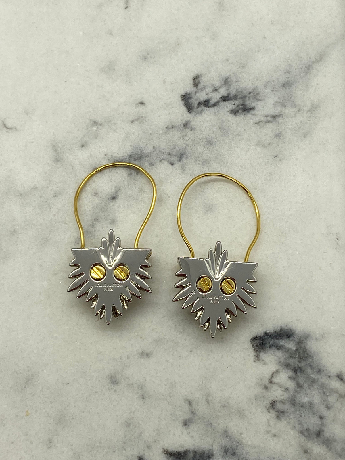 LOUIS VUITTON V Rhinestone Wire Earrings - Pre owned
