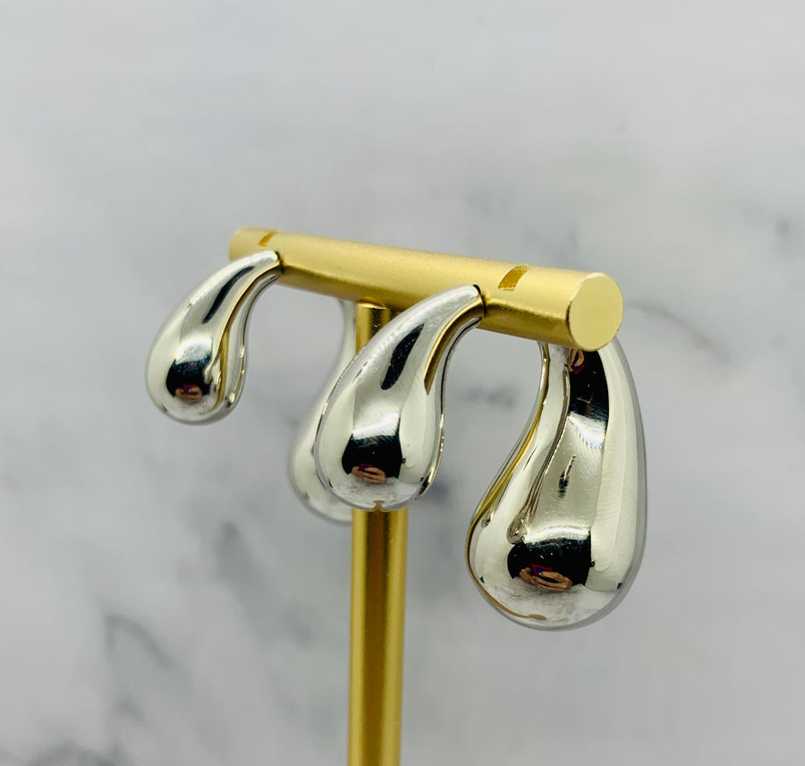 BOTTEGA VENETA Silver Tone Abstract Earrings - Pre owned