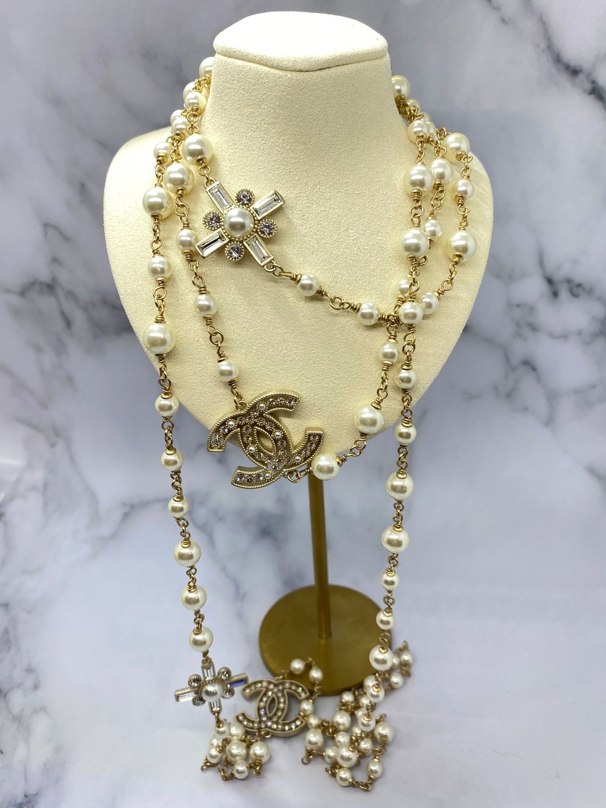 CHANEL CC Gold Tone Long Pearl Rhinestone Necklace - Pre owned