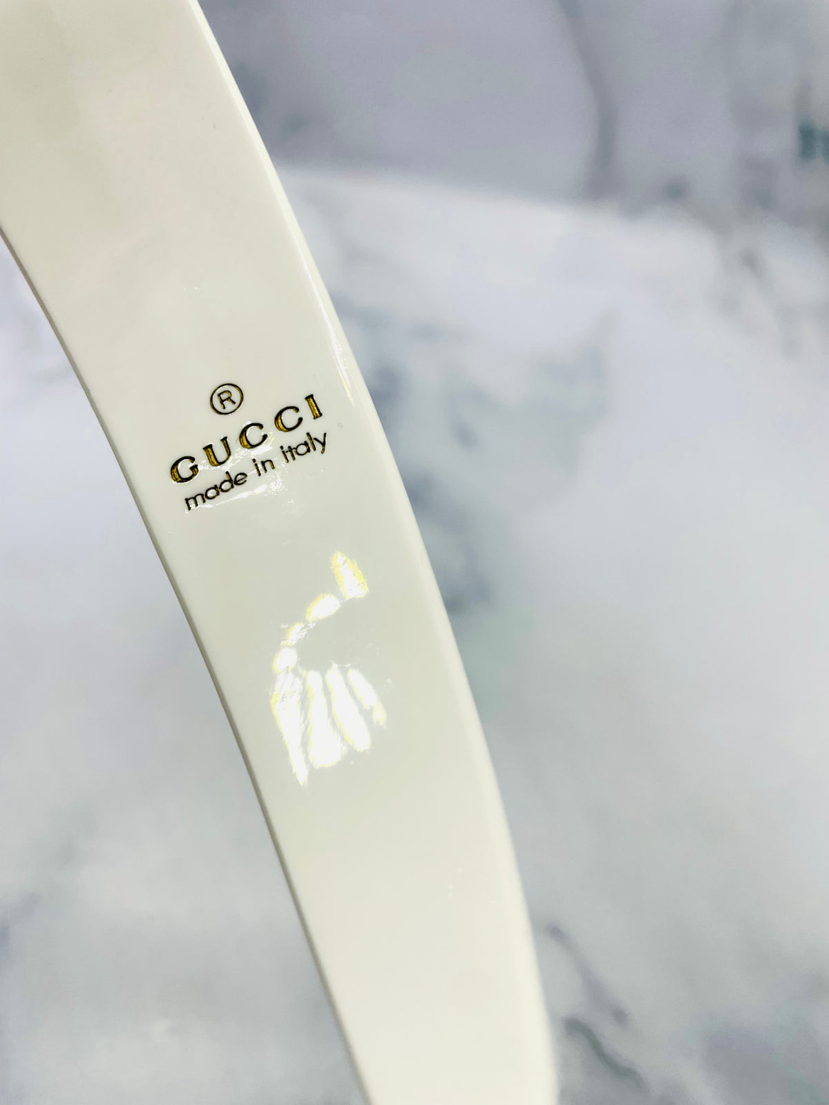 GUCCI White Acrylic Rhinestone Headband - Pre owned