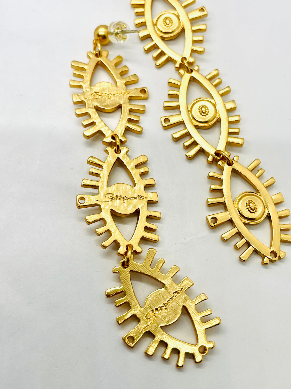 SCHIAPARELLI Eye Shaped Pendant Earrings - Pre owned