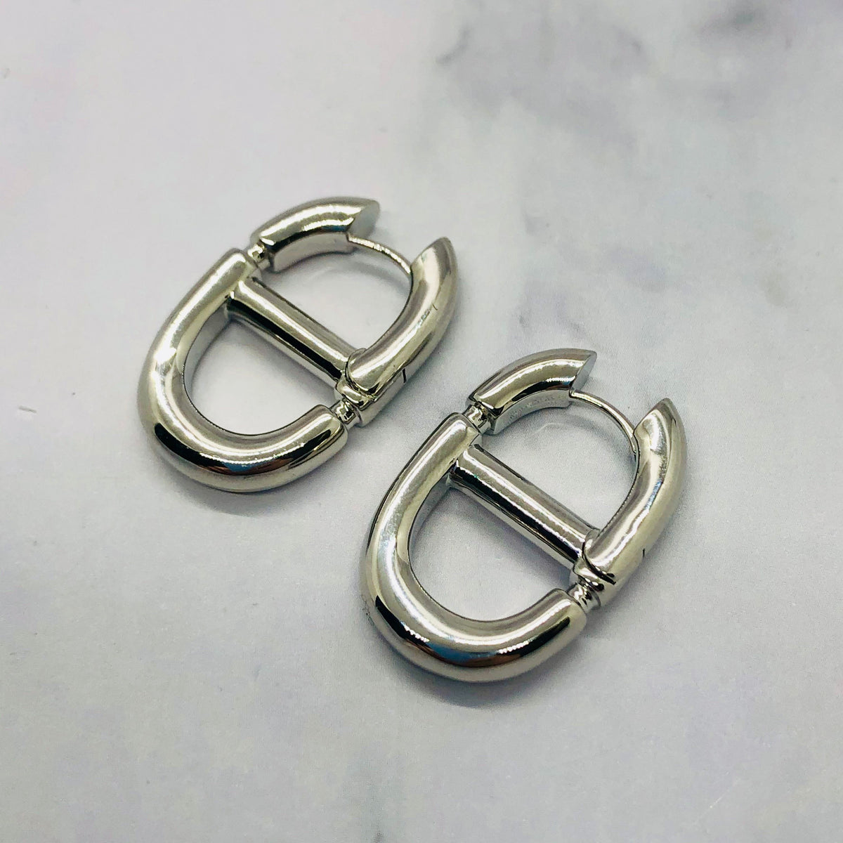 CHRISTIAN DIOR CD Silver Tone Earrings - Pre owned