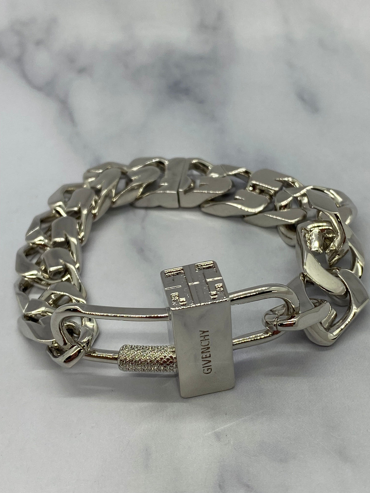 GIVENCHY Silver Chain Bracelet - Pre owned