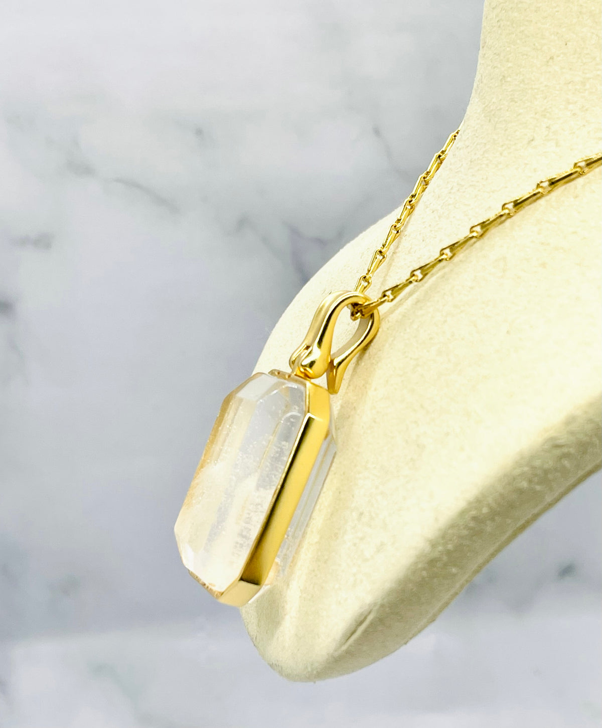 GOOSSENS Paris Crystal Pendant Necklace - Pre owned