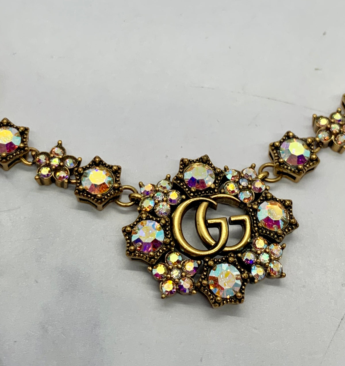 GUCCI GG Iridescent Rhinestone Necklace - Pre owned
