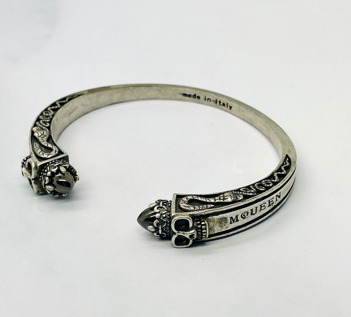 ALEXANDER MCQUEEN Onyx Cuff Bracelet - USED