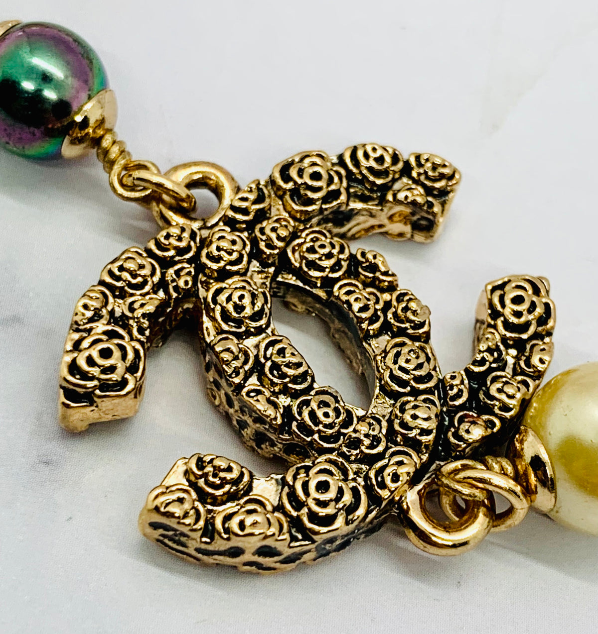 CHANEL CC Vintage Short Necklace - Pre owned