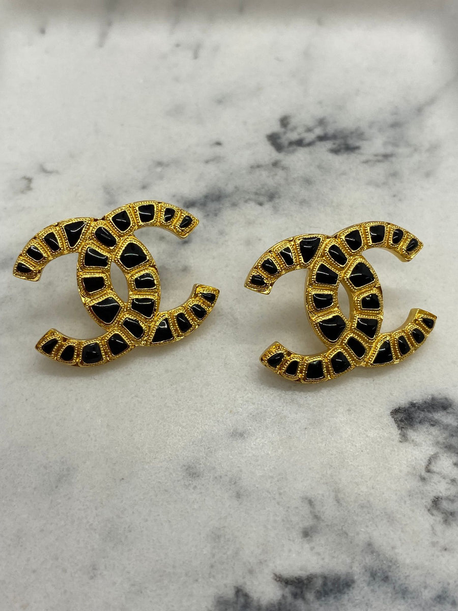CHANEL CC Gold Tone Black Enamel Earrings - Pre owned