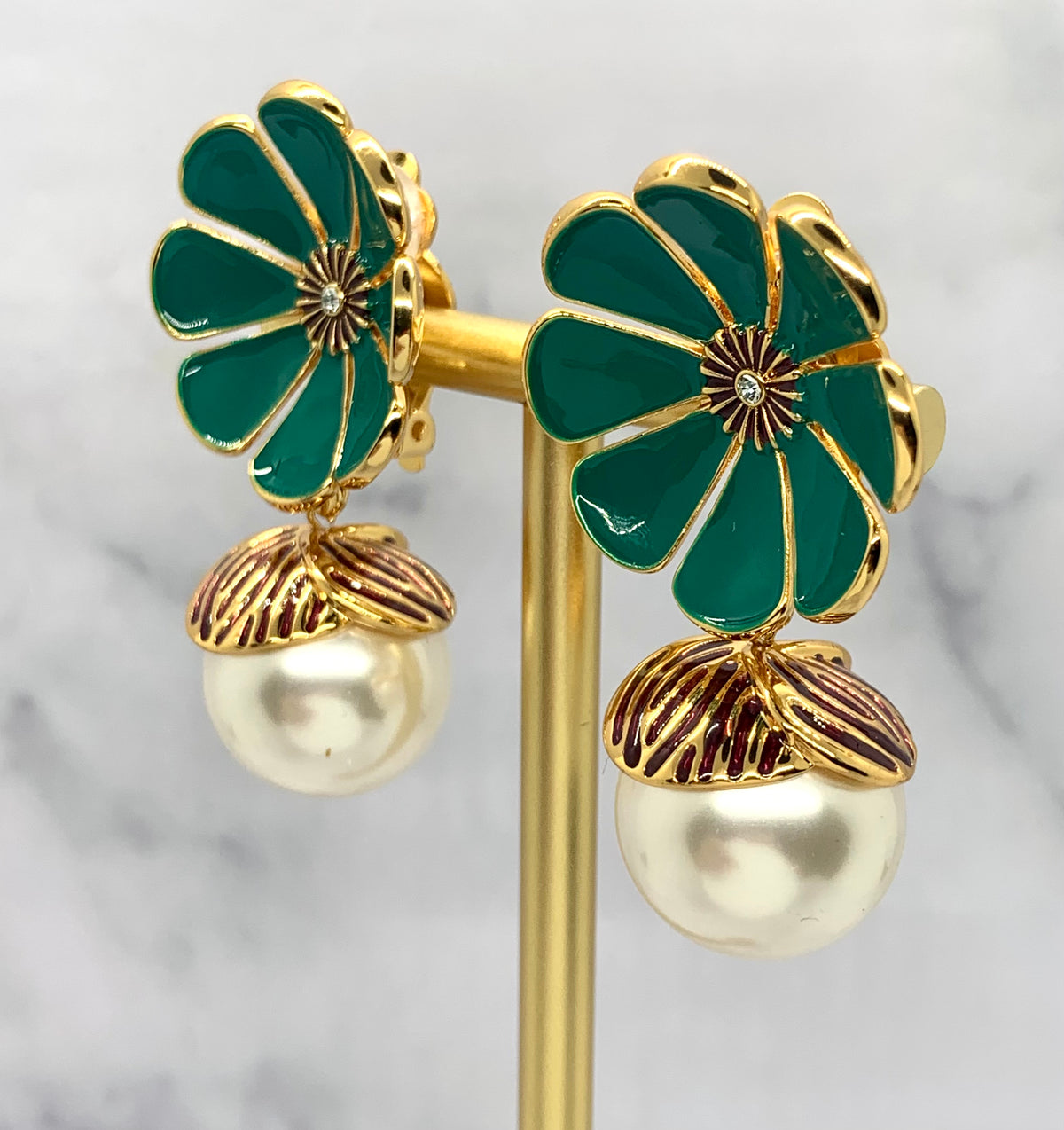 YSL YVES SAINT LAURENT Flower Pearl Clip On Earrings - Pre owned