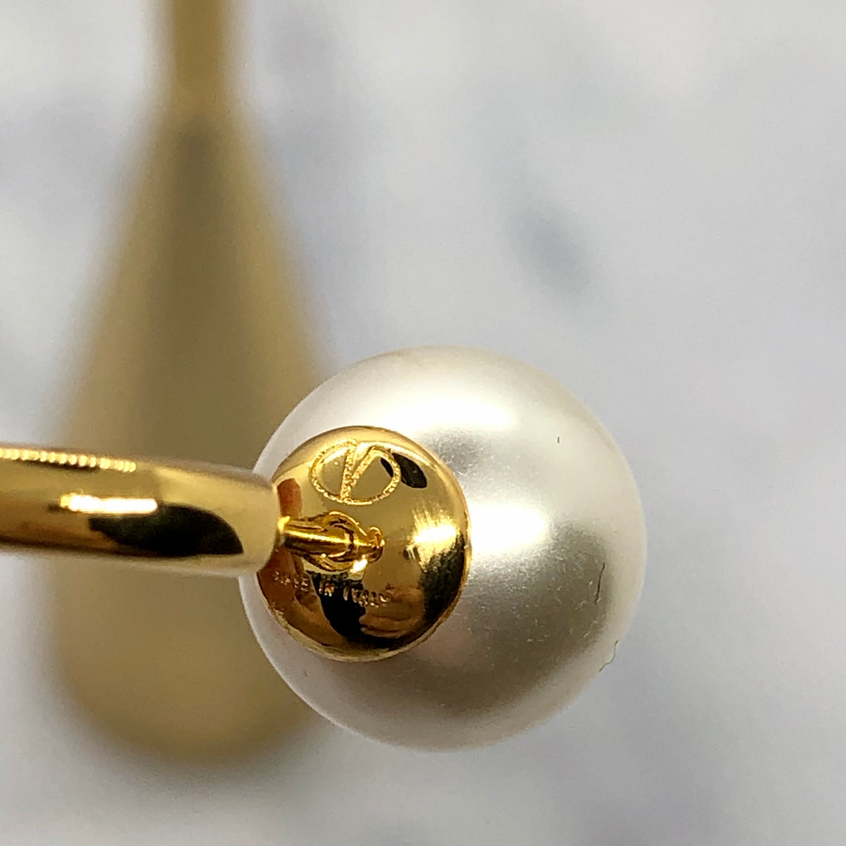 VALENTINO V Pearl Earrings - Pre owned