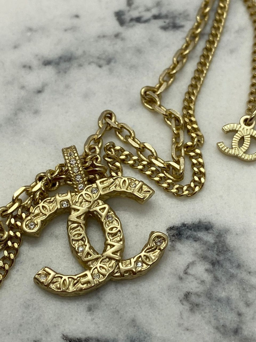 CHANEL CC Gold Tone Multi Chain Necklace - Pre owned