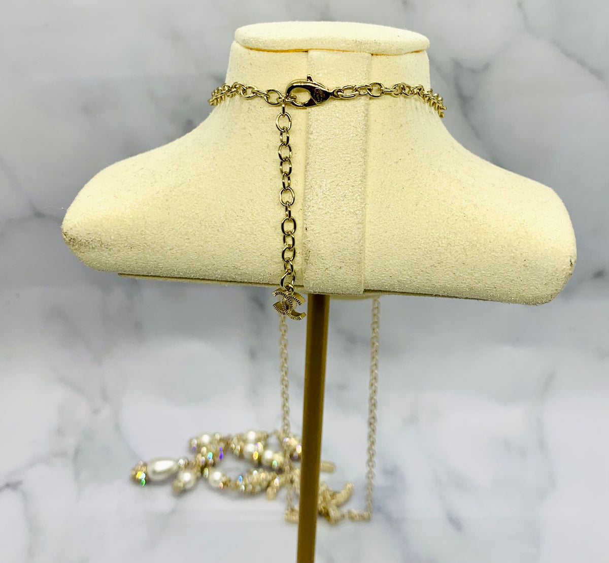 CHANEL CC Statement Pendant Necklace - Pre owned