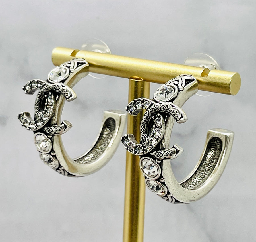 CHANEL CC Silver Rhinestone Hoop Earrings - Pre owned