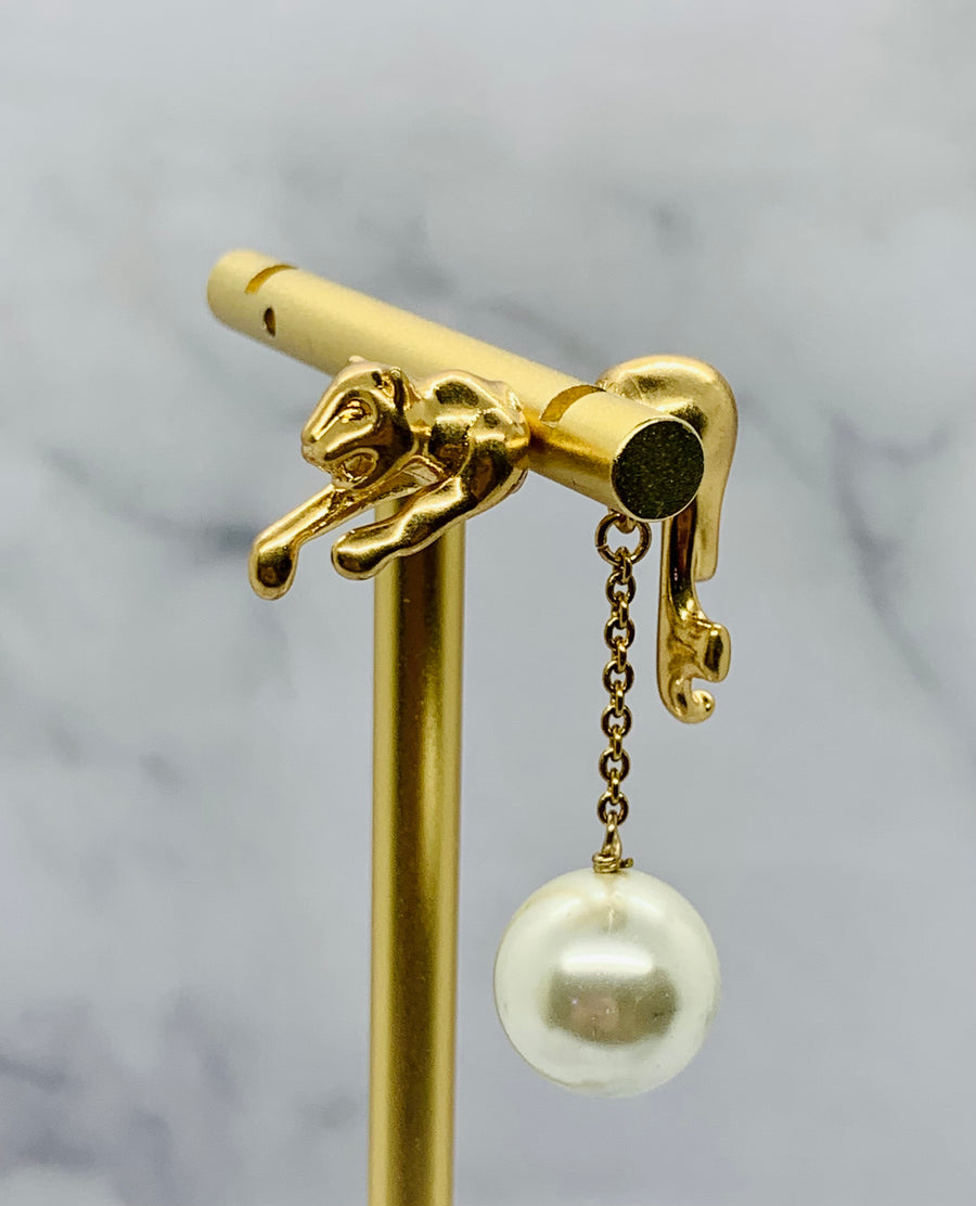 CHRISTIAN DIOR Jaguar & Pearl Single Statement Earring - Pre owned