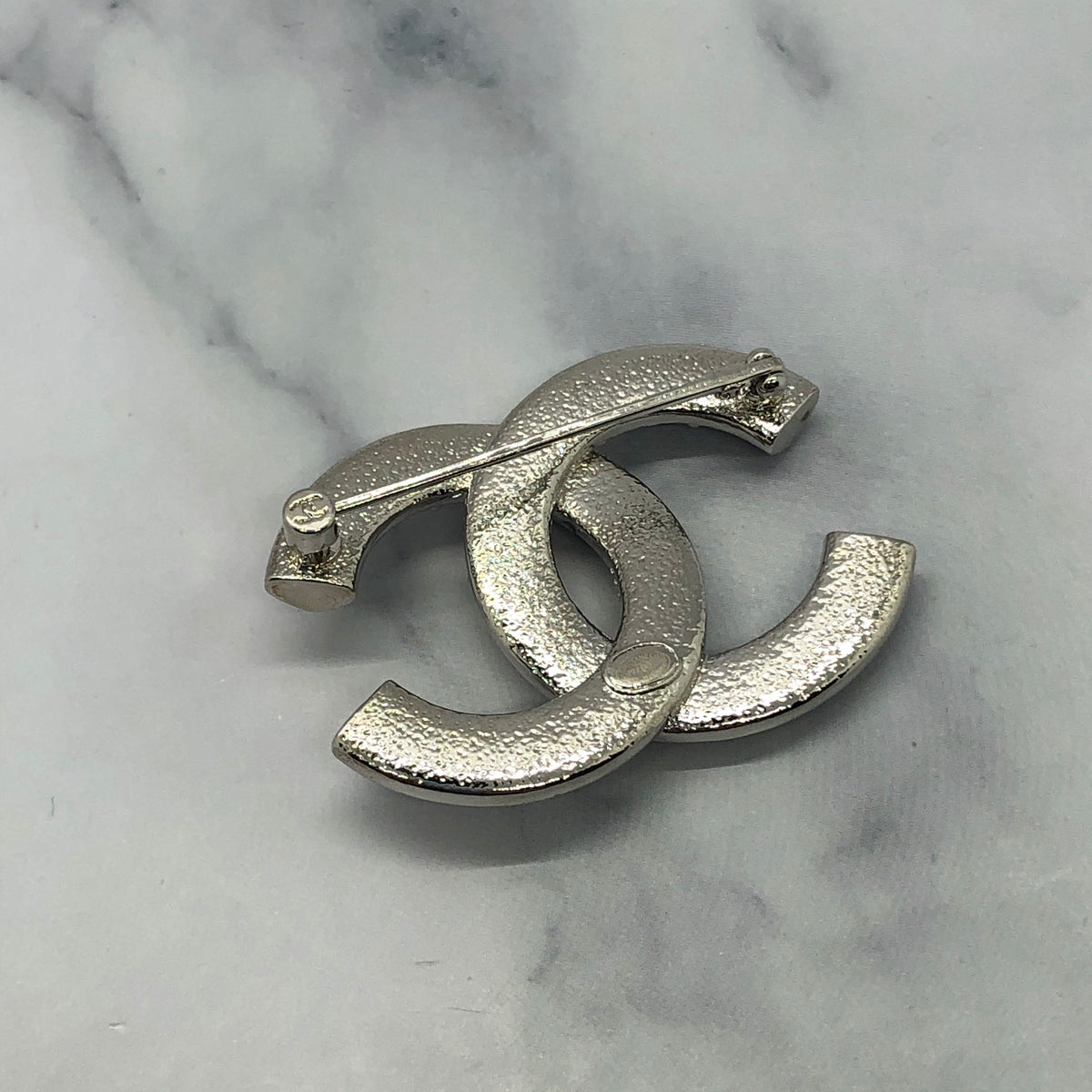 CHANEL CC Silver Tone Rhinestone Brooch Pin - Pre owned