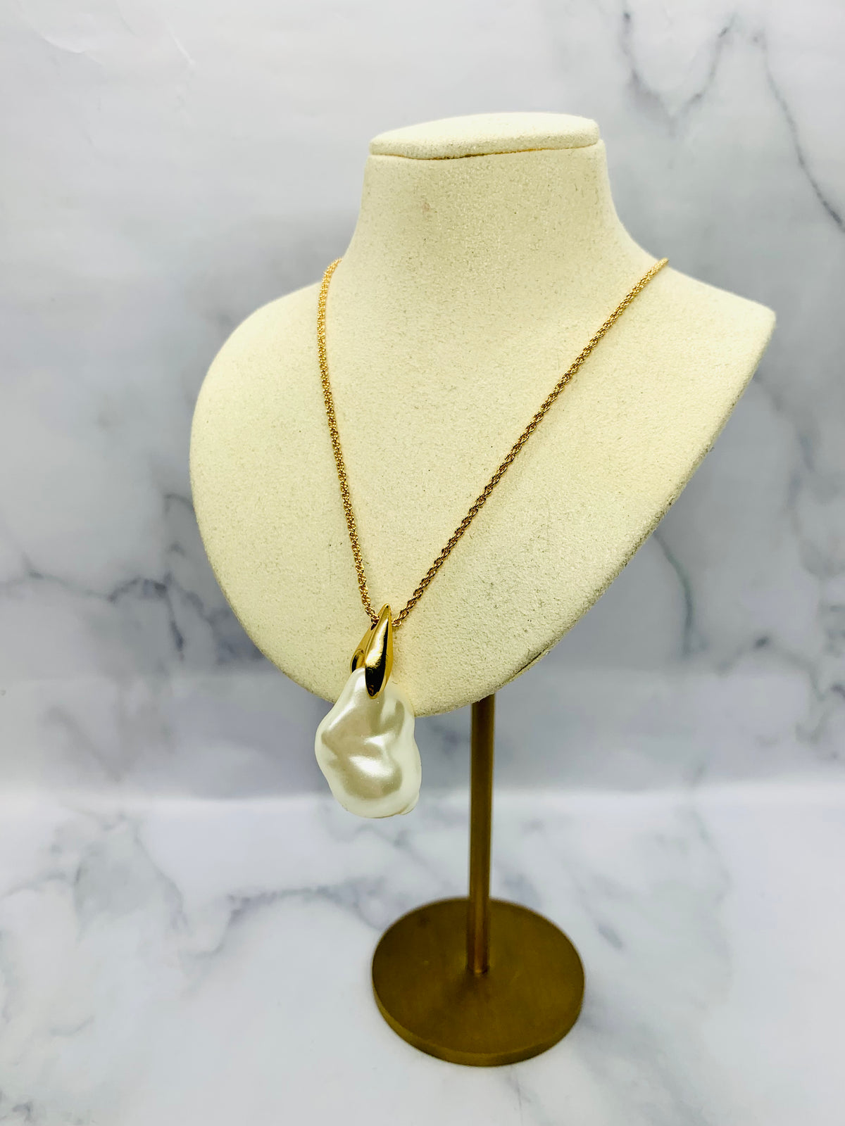 BOTTEGA VENETA Fresh Water Pearl Pendant Necklace - Pre owned