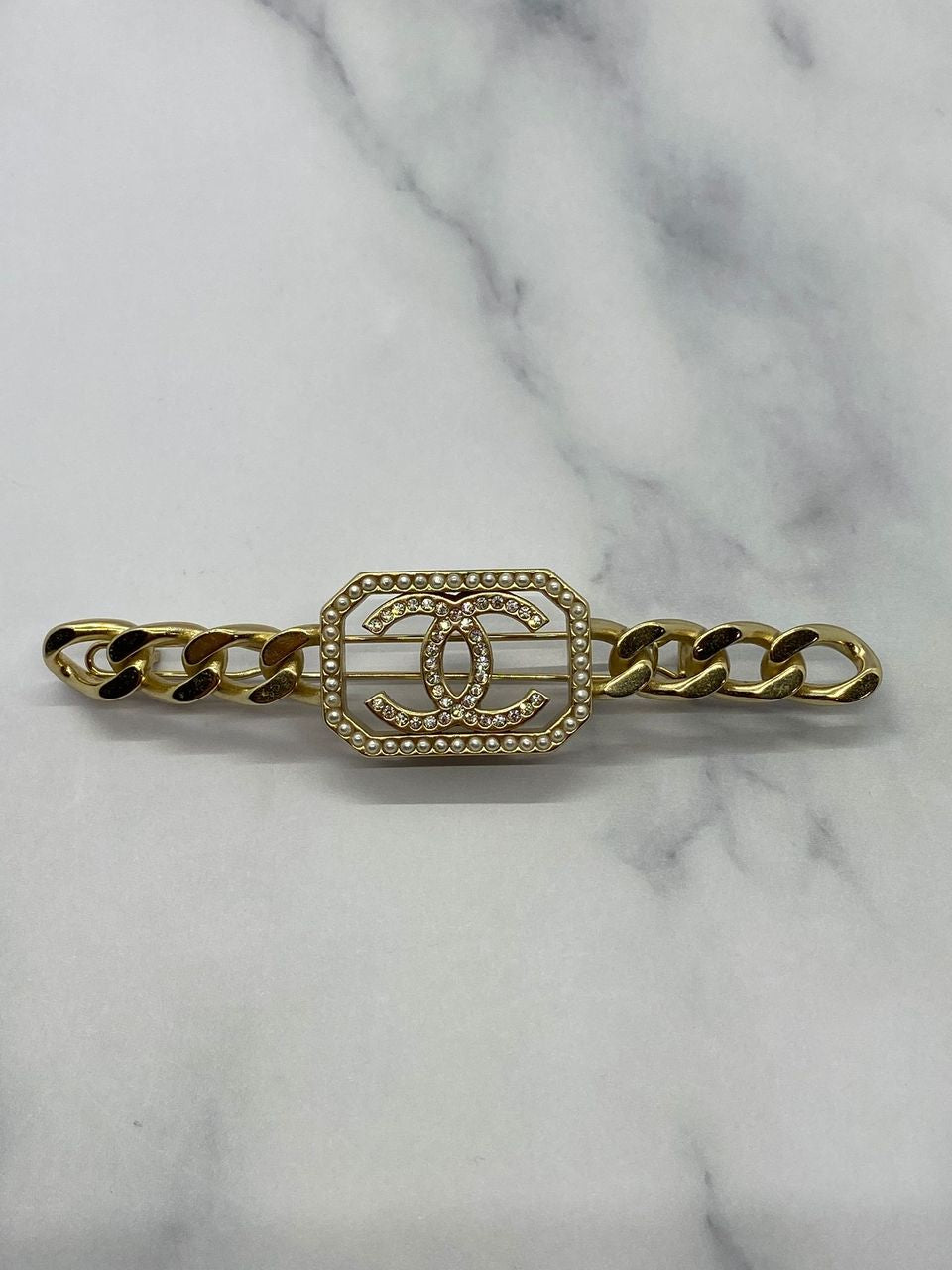 CHANEL CC Pearl Trimmed Hair Pin Barrette - Pre owned