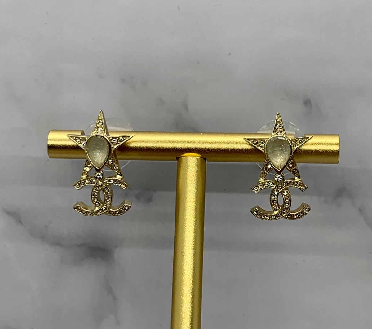 CHANEL CC Star Rhinestone Earrings - Pre owned