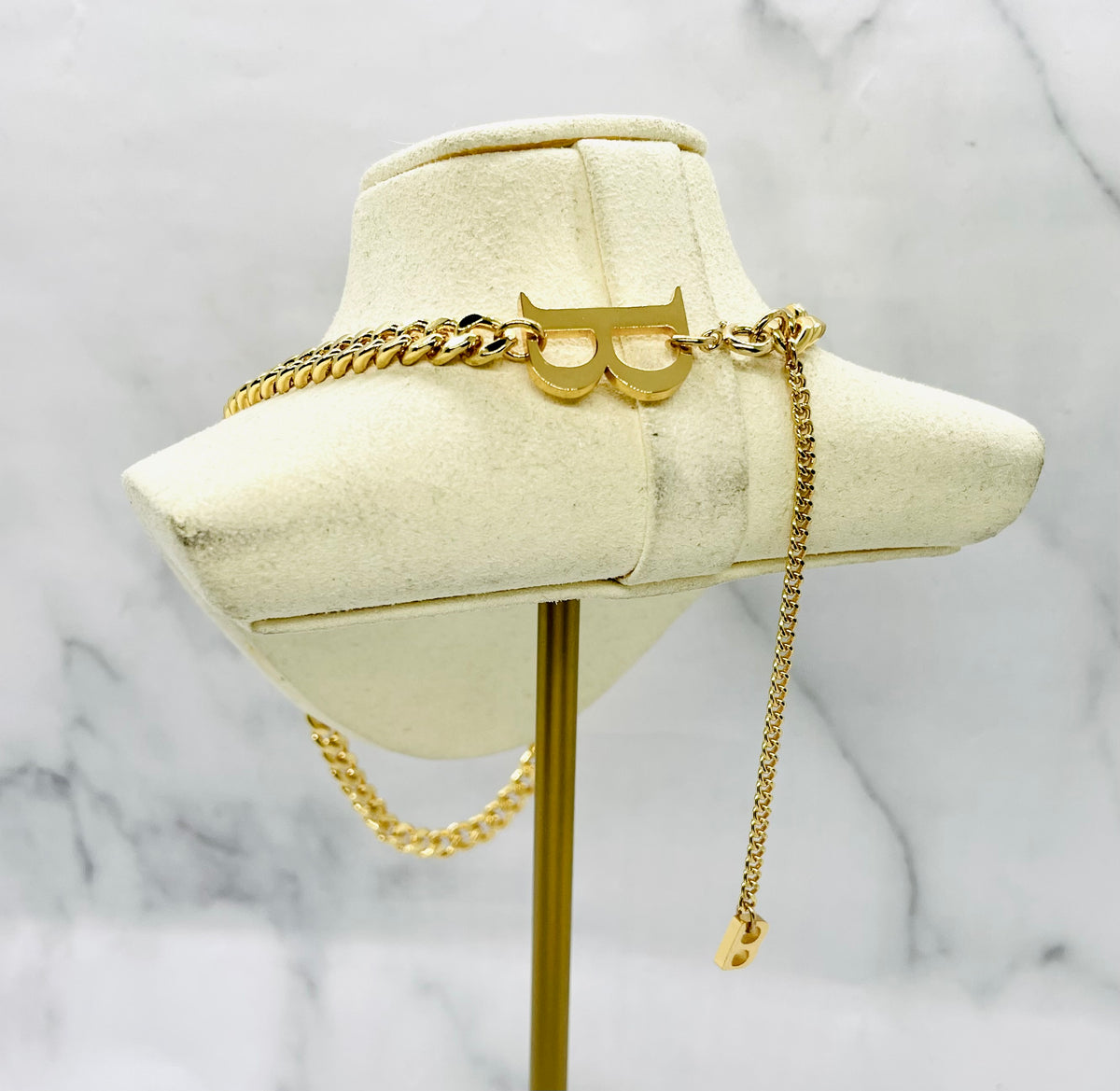CELINE Pyramid Pendant Necklace - Pre owned