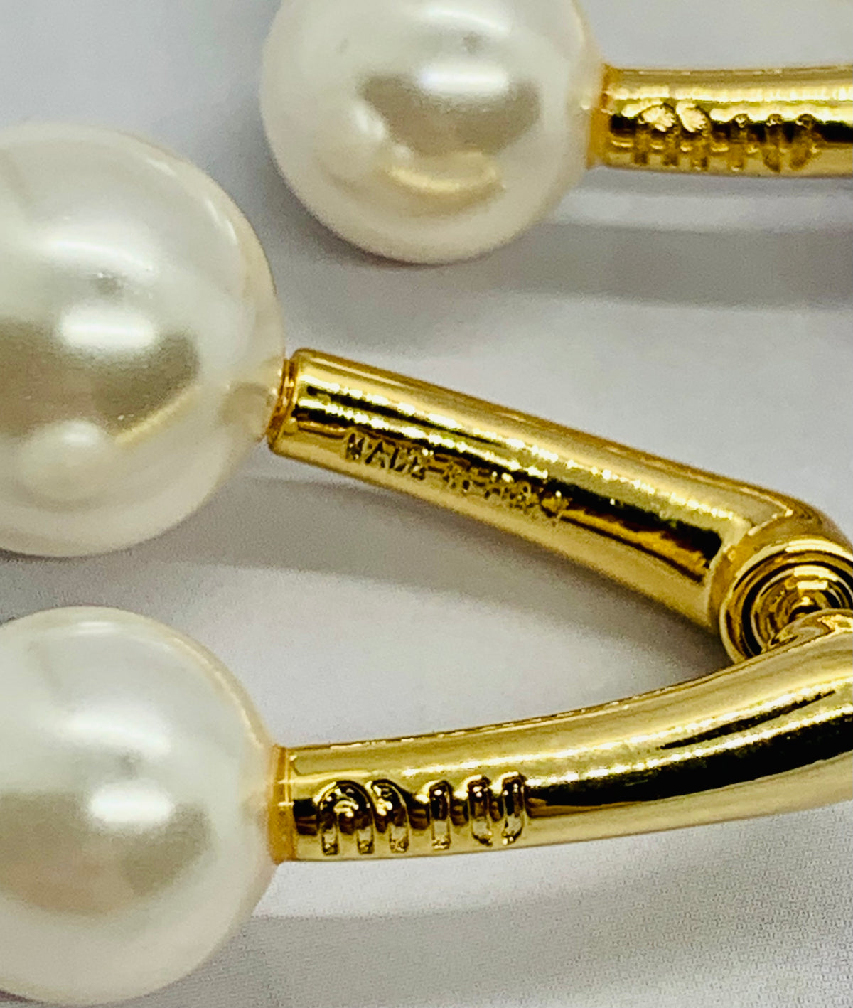 MIU MIU Double Pearl Pendant Earrings - Pre owned