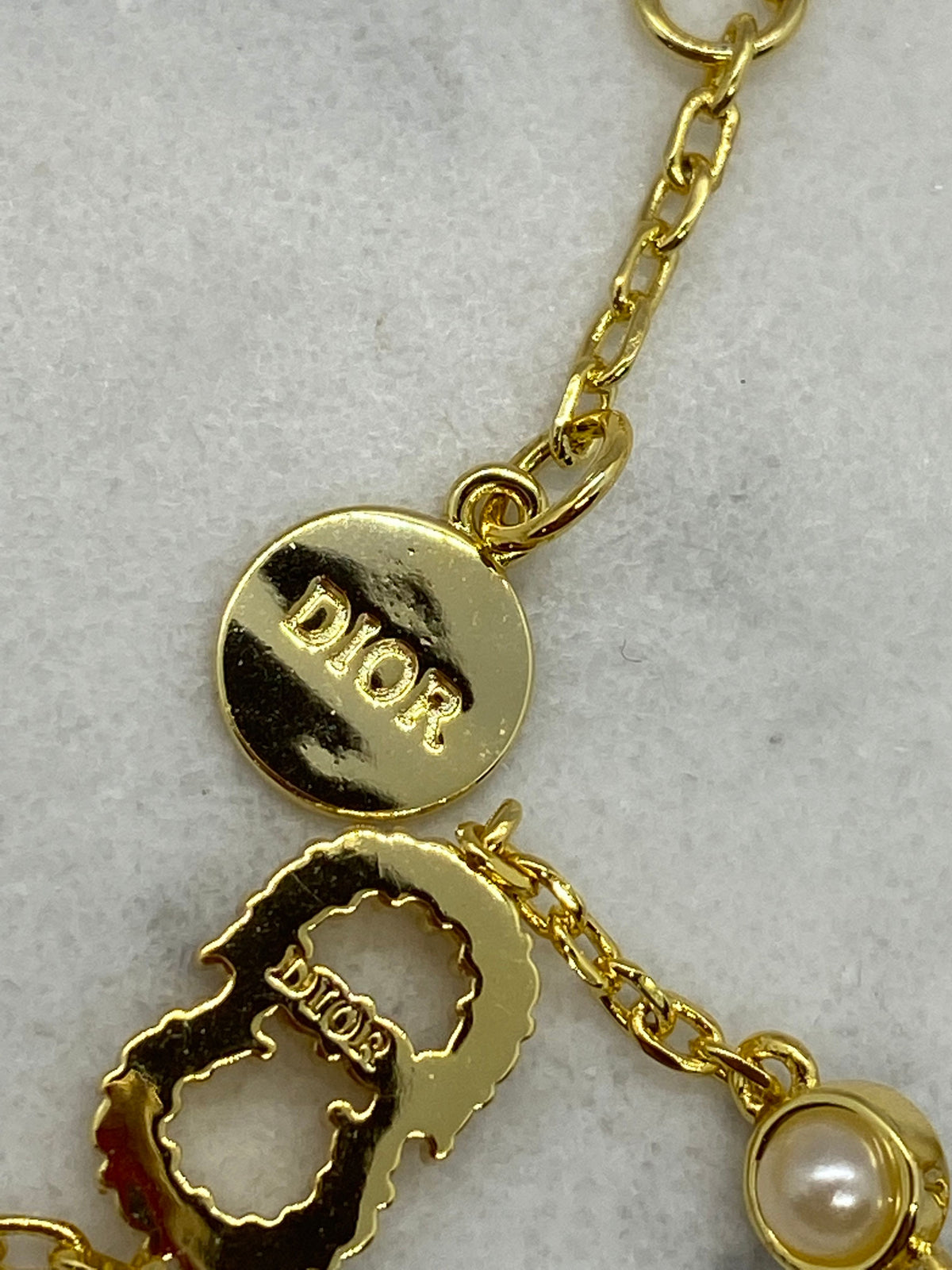 CHRISTIAN DIOR CD Rhinestone Trim Gold Tone Bracelet - Pre owned