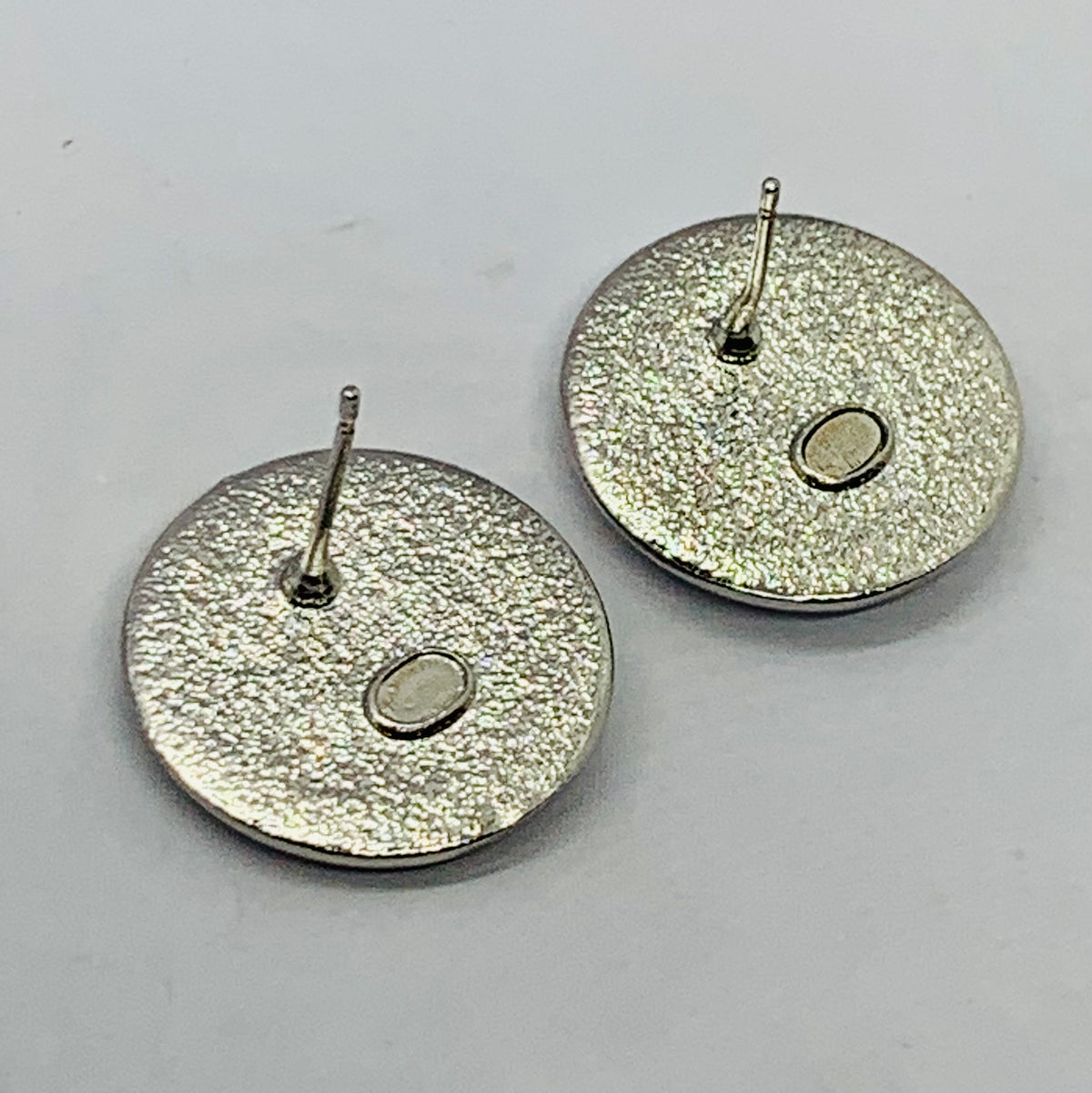 CHANEL CC White Enamel Button Earrings - Pre owned