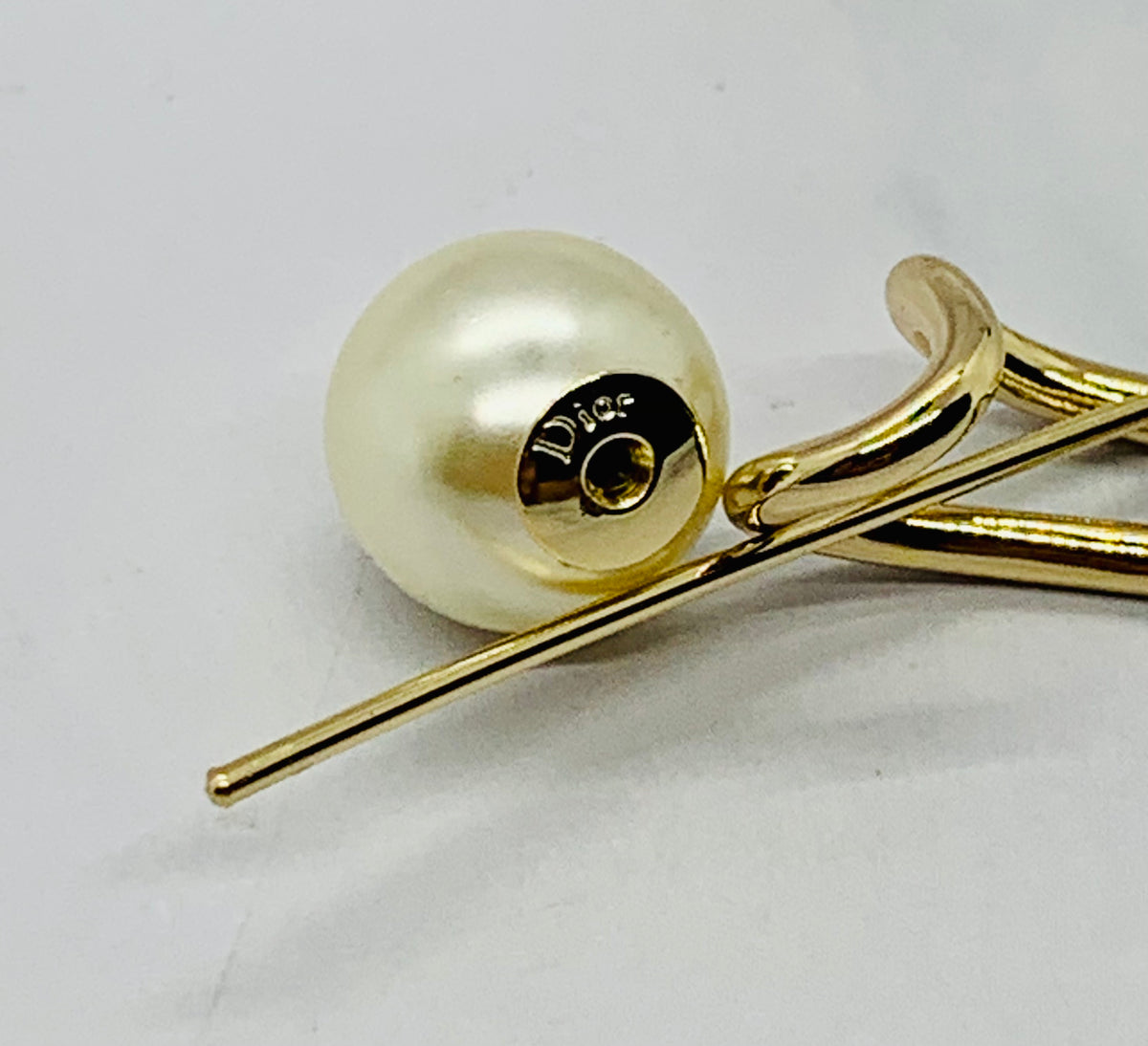 CHRISTIAN DIOR Statement SINGLE Earrings - Pre owned